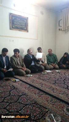 حضور جناب آقای دکتر مهر محمدی در جمع خانواده ی شهید امیدعلی زیوداری از شهدای فرهنگی استان