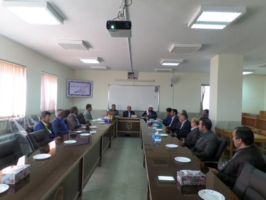 در مرکز حضرت زینب کبری(س) بروجرد و مرکز شهید میرشاکی الیگودرز برگزار گردید: