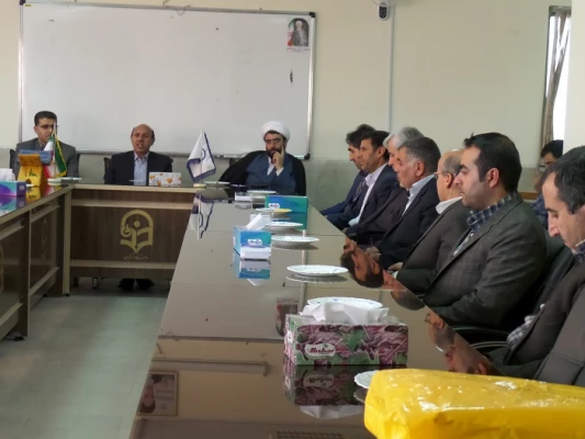 در مرکز حضرت زینب کبری(س) بروجرد و مرکز شهید میرشاکی الیگودرز برگزار گردید: