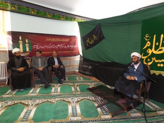 در مرکز حضرت زینب کبری(س) بروجرد و مرکز شهید میرشاکی الیگودرز برگزار گردید: