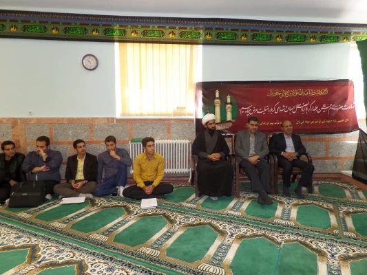 در مرکز حضرت زینب کبری(س) بروجرد و مرکز شهید میرشاکی الیگودرز برگزار گردید: