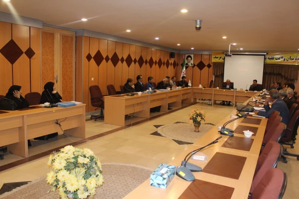 کارگاه بودجه ریزی عملیاتی هفت استان در استان