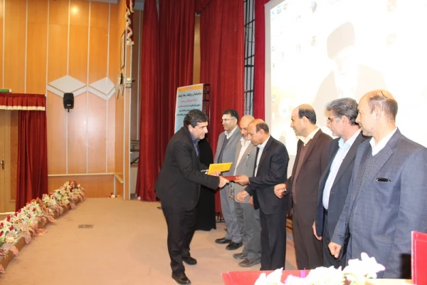 مراسم هفته پژوهش دانشگاه فرهنگیان لرستان