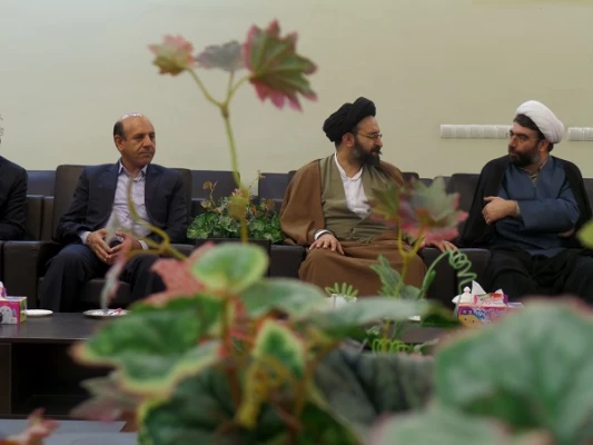 استقبال از حاج اقا دادگر در دانشگاه فرهنگیان لرستان