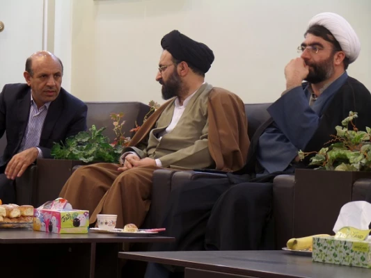 استقبال از حاج اقا دادگر در دانشگاه فرهنگیان لرستان