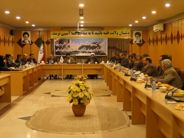 حجت اسلام والمسلمین دادگر در نشست با استادان ومسئولین و کارکنان دانشگاه فرهنگیان لرستان؛