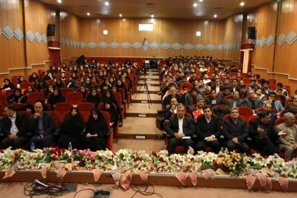 همایش دانش موضوعغی تربیتی آموزش تاریخ دانشگاه فرهنگیان لرستان