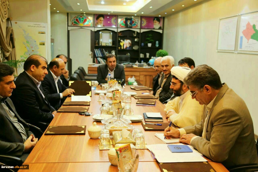 گزارش برگزاری کمیته استانی هیئت امناء دانشگاه فرهنگیان لرستان