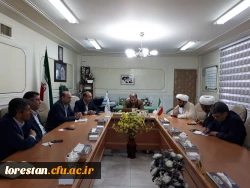 جلسه هم اندیشی مسئولین دانشگاه فرهنگیان با مدیرکل آموزش وپرورش استان لرستان
