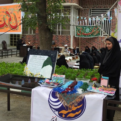 حضور مسئولین دانشگاه فرهنگیان لرستان در  محفل انس با قرآن بت ضیفات مهدوی  پردیس آیت اله کمالوند لرستان