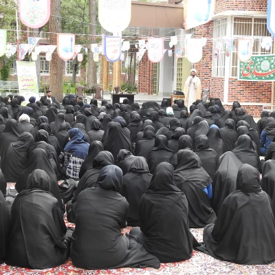 حضور مسئولین دانشگاه فرهنگیان لرستان در  محفل انس با قرآن بت ضیفات مهدوی  پردیس آیت اله کمالوند لرستان