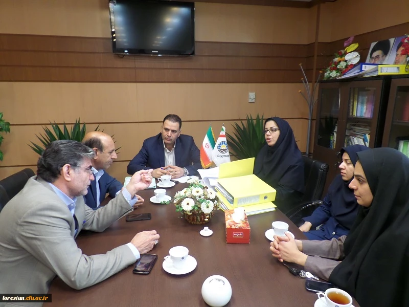 نشست سرپرست دانشگاه فرهنگیان لرستان با مدیر کل بیمه ایران