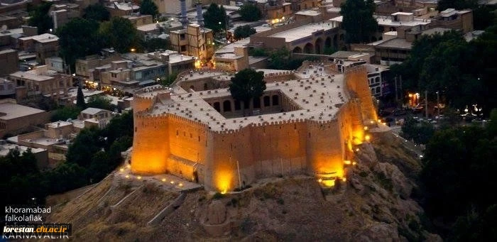 قلعه فلک الافلاک