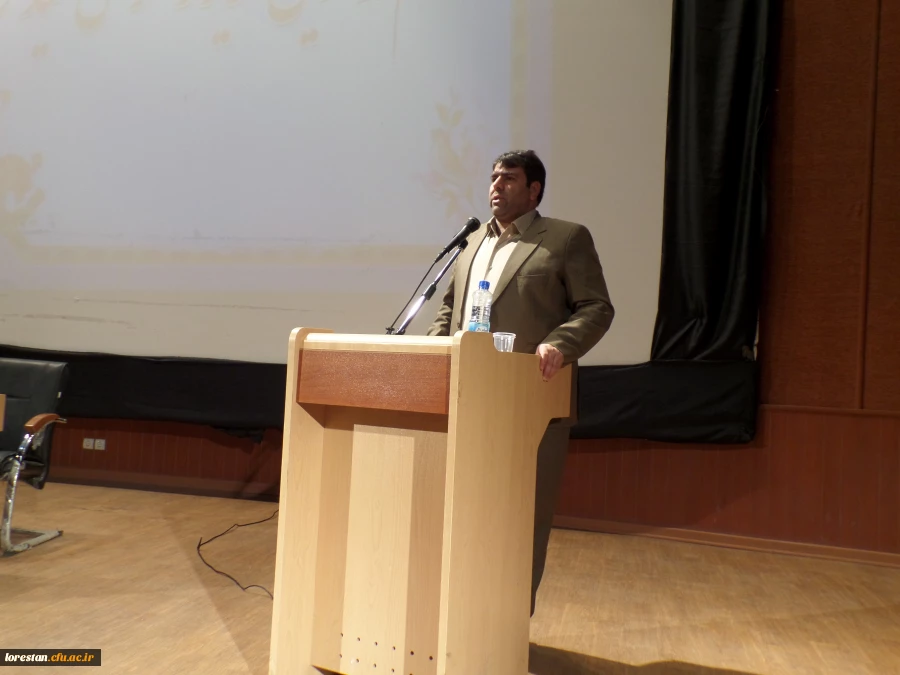 گرامی داشت شانزده آذر