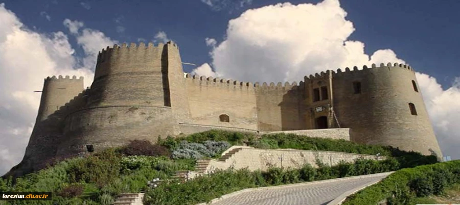 قلعه فلک الافلاک2