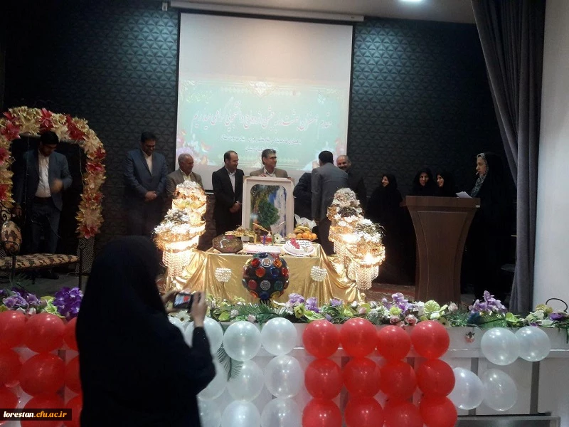 با حضور بیش از 37زوج دانشجو،
مراسم جشن بزرگ ازدواج دانشجویی در دانشگاه فرهنگیان لرستان برگزار شد.