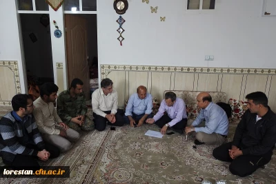 با جضور دکتر طاهری نیا صورت گرفت

هماهنگی جهت دیدار با دانشجو معلمان آسیب دیده در سیل لرستان وتوزیع اقلام اهدایی مورد نیاز سیل زدگان از طرف کارکنان سازمان مرکزی دانشگاه فرهنگیان