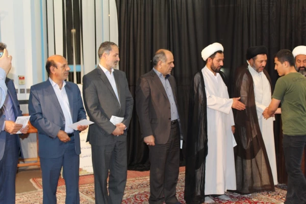 دیدار سرپرست وجمعی ازمسئولان  دانشگاه فرهنگیان با نماینده ولی فقیه در استان و امام جمعه شهرستان خرم آباد