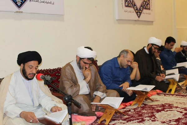 محفل انس با قرآن کریم ویژه دانشجویان دختر دانشگاه های استان لرستان به میزبانی دانشگاه فرهنگیان استان برگزار شد.