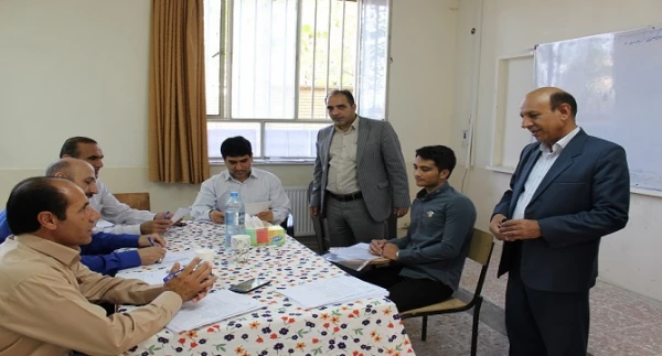 رئیس دانشگاه فرهنگیان استان لرستان از مراحل انجام مصاحبه داوطلبان ورود به دانشگاه فرهنگیان بازدید کرد.