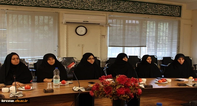 تعامل بین دانشگاه فرهنگیان و آموزش و پرورش دوسویه است. 4