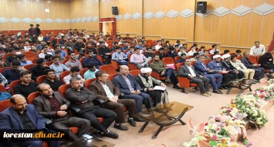 در آیین استقبال از دانشجو معلمان ورودی جدید	

علم آموزی ، تهذیب نفس و خودسازی از اولویت هایی است که باید برای دانشجو معلمان بسیار حائز اهمیت باشد.