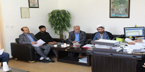 فعالیت ستاد اربعین دانشگاه فرهنگیان لرستان در راستای رفع موانع حضور دانشجویان باشد. 3