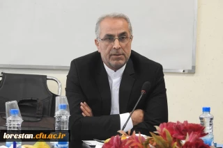 محیط سیاسی دانشگاه ها نباید محدود شود.