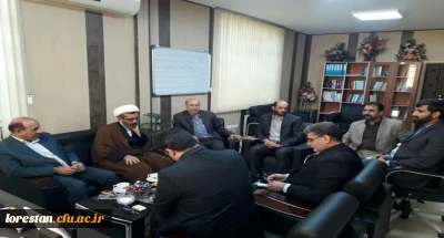 در دیدار با مدیر کل نوسازی، توسعه و تجهیز مدارس استان لرستان مطرح شد:

دانشگاه فرهنگیان و سازمان نوسازی دو بازوی آموزش و پرورش هستند.