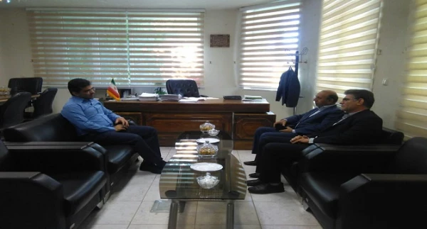 نشست مشترک رئیس دانشگاه فرهنگیان لرستان با مدیرکل راه و شهرسازی استان  2