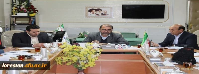 در جلسه هیئت امنای دانشگاه فرهنگیان لرستان مطرح شد:

بهترین راه جذب معلم، دانشگاه فرهنگیان است