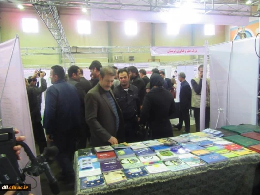 برپایی غرفه فعالیت های پژوهشی دانشگاه فرهنگیان در بیستمین نمایشگاه دستاوردهای پژوهشی لرستان 4