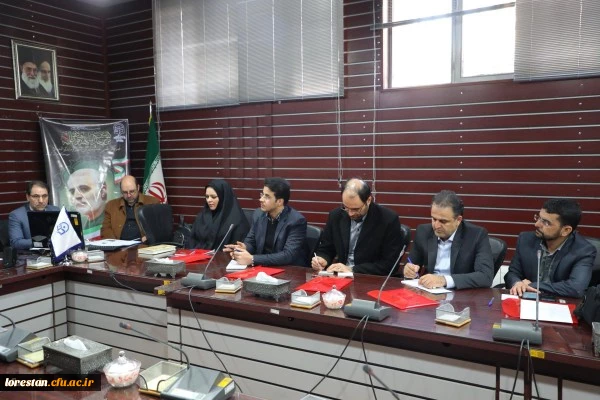 روابط عمومی آیینه تمام نمای یک سازمان است 2