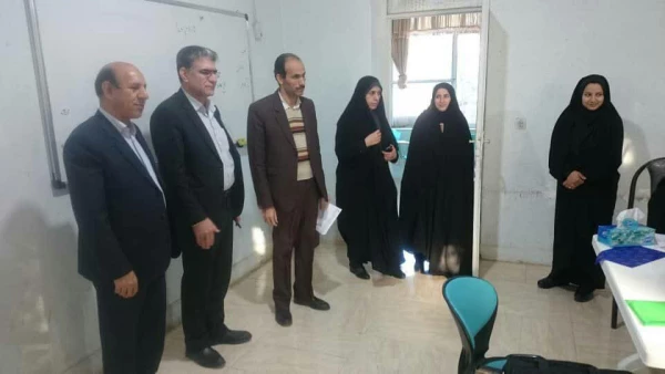 بازدید سرزده سرپرست دانشگاه فرهنگیان لرستان از محل مصاحبه مهارت آموزان ماده 28 3