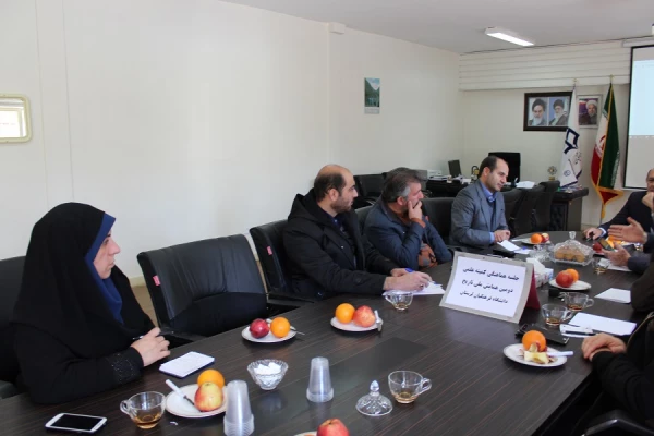 اولین نشست کمیته علمی و تخصصی دومین همایش آموزش تاریخ برگزار شد. 5