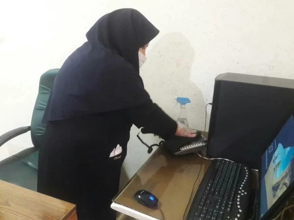 خوابگاه ها و فضاهای دانشگاه فرهنگیان استان لرستان ضدعفونی شد 4