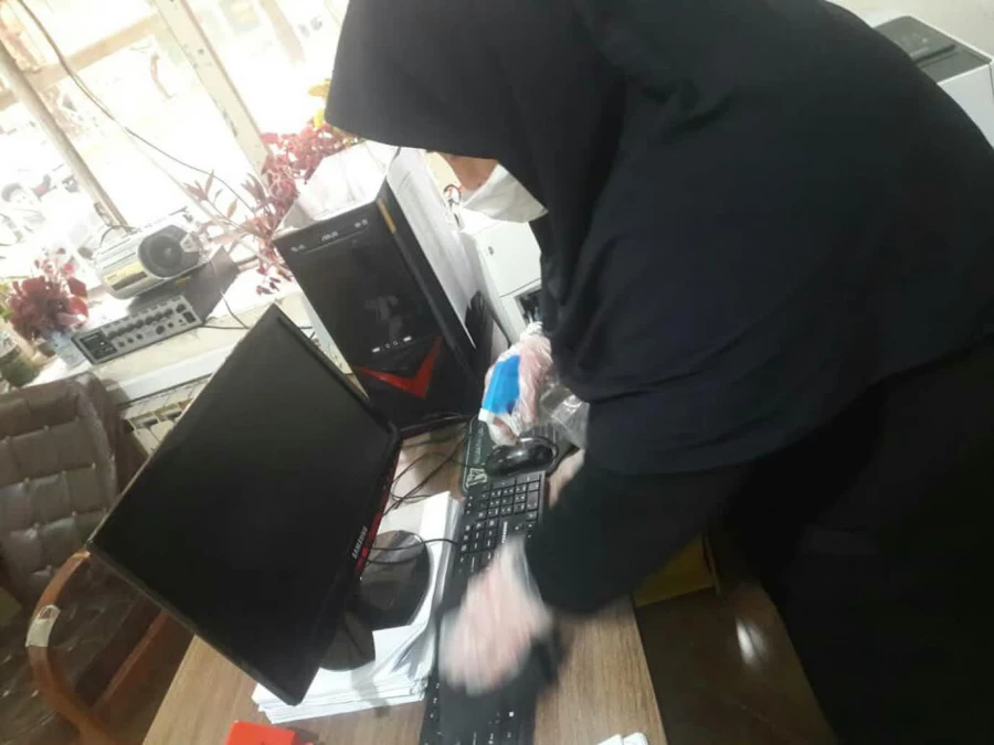 خوابگاه ها و فضاهای دانشگاه فرهنگیان استان لرستان ضدعفونی شد 9