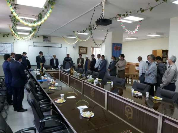 آیین تکریم از سرپرست مرکز آموزش عال شهید میر شاکی برگزار شد 5