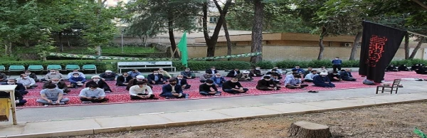 مراسم عزاداری به مناسبت شهادت امام جعفر صادق (ع) در دانشگاه فرهنگیان استان لرستان برگزار شد. 2