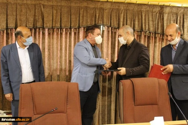 سرپرستان پردیس های علامه طباطبایی و آیت اله کمالوند دانشگاه فرهنگیان استان لرستان معارفه شدند.  3