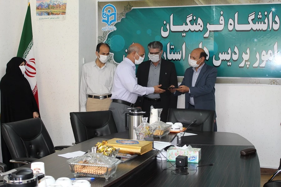 جلسه شورای اداری با محوریت آغاز سال تحصیلی در دانشگاه فرهنگیان لرستان برگزار شد 3