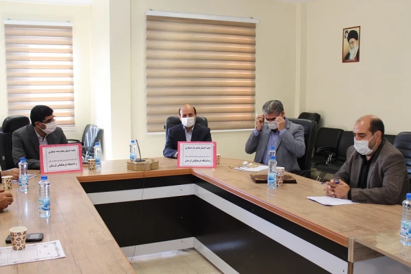 انعقاد تفاهم نامه همکاری بین دانشگاه فرهنگیان لرستان و اداره کل آموزش فنی و حرفه ای استان  4