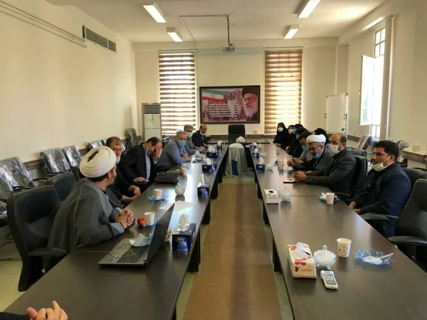 دیدار مسئولین دانشگاه فرهنگیان استان لرستان با مسئول نهاد نمایندگی مقام معظم رهبری در دانشگاه های استان  3