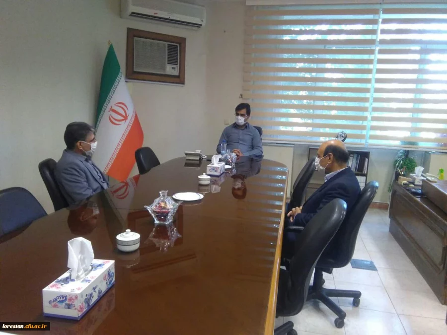 دومین نشست سرپرست دانشگاه فرهنگیان لرستان با مدیرکل راه و شهرسازی استان 3