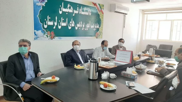 در راستای انعقاد تفاهم نامه همکاری مشترک بین دانشگاه فرهنگیان و سازمان فنی و حرفه ای جلسه توجیهی به صورت ویدئو کنفرانس به میزبانی سازمان مرکزی برگزار شد. 4