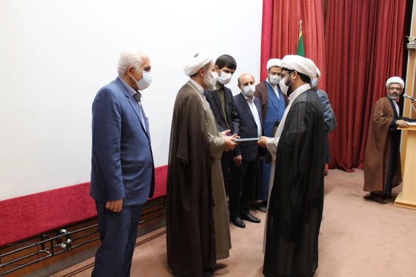 آیین تودیع و معارفه مسئول دفتر نهاد نمایندگی مقام معظم رهبری در دانشگاه فرهنگیان استان لرستان برگزار شد 8