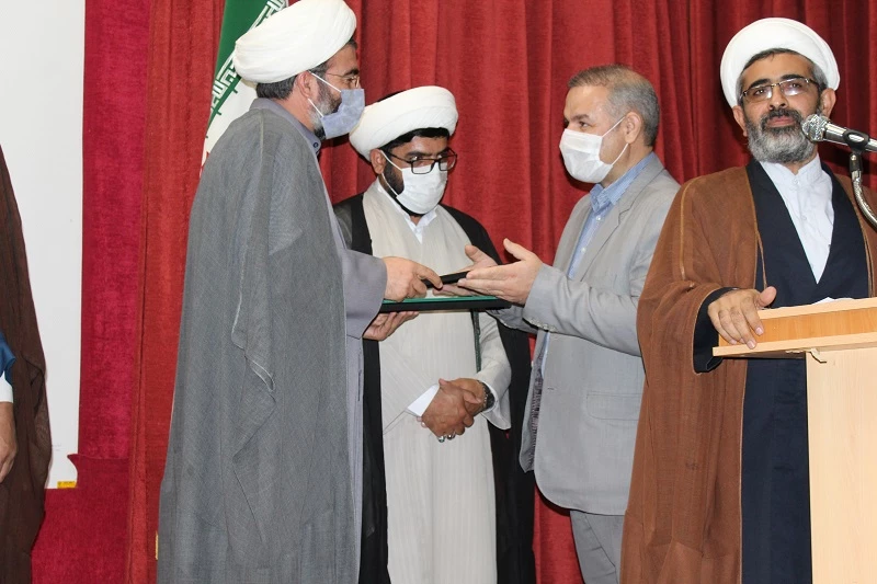 آیین تودیع و معارفه مسئول دفتر نهاد نمایندگی مقام معظم رهبری در دانشگاه فرهنگیان استان لرستان برگزار شد 9