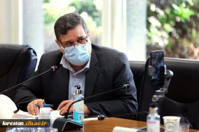 رئیس دانشگاه فرهنگیان کشور:

با کمبود بیش از ۲۰۰۰ استاد در دانشگاه فرهنگیان مواجه هستیم