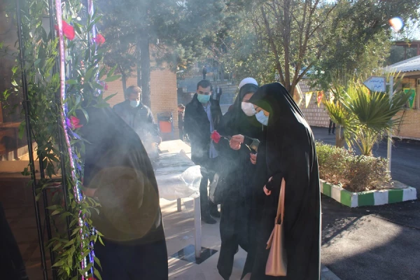 مراسم استقبال از نو دانشجومعلمان دانشگاه فرهنگیان لرستان و جشن چهلمین سالگرد پیروزی انقلاب اسلامی به روایت تصویر 2