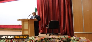 رئیس دانشگاه فرهنگیان لرستان در آیین استقبال از نو دانشجو معلمان:

دانشجو معلم باید بتواند نقش خود را به عنوان هدایتگر جامعه ایفا کند